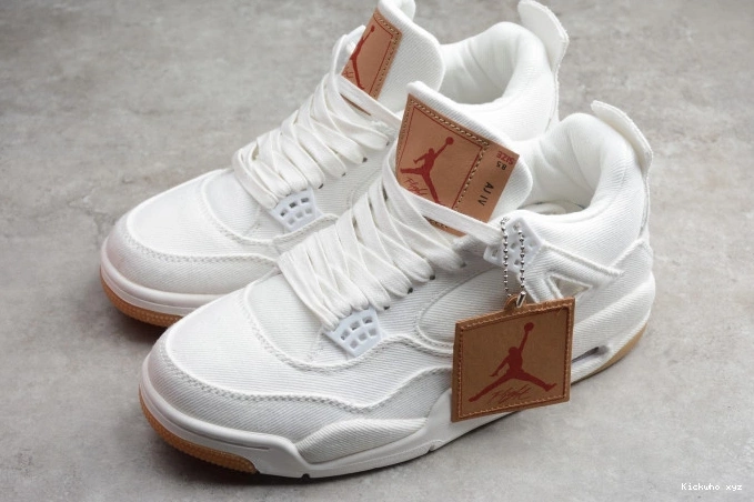 Jordan 'White' Levi's x 4 AO2571-100 Air 0715
